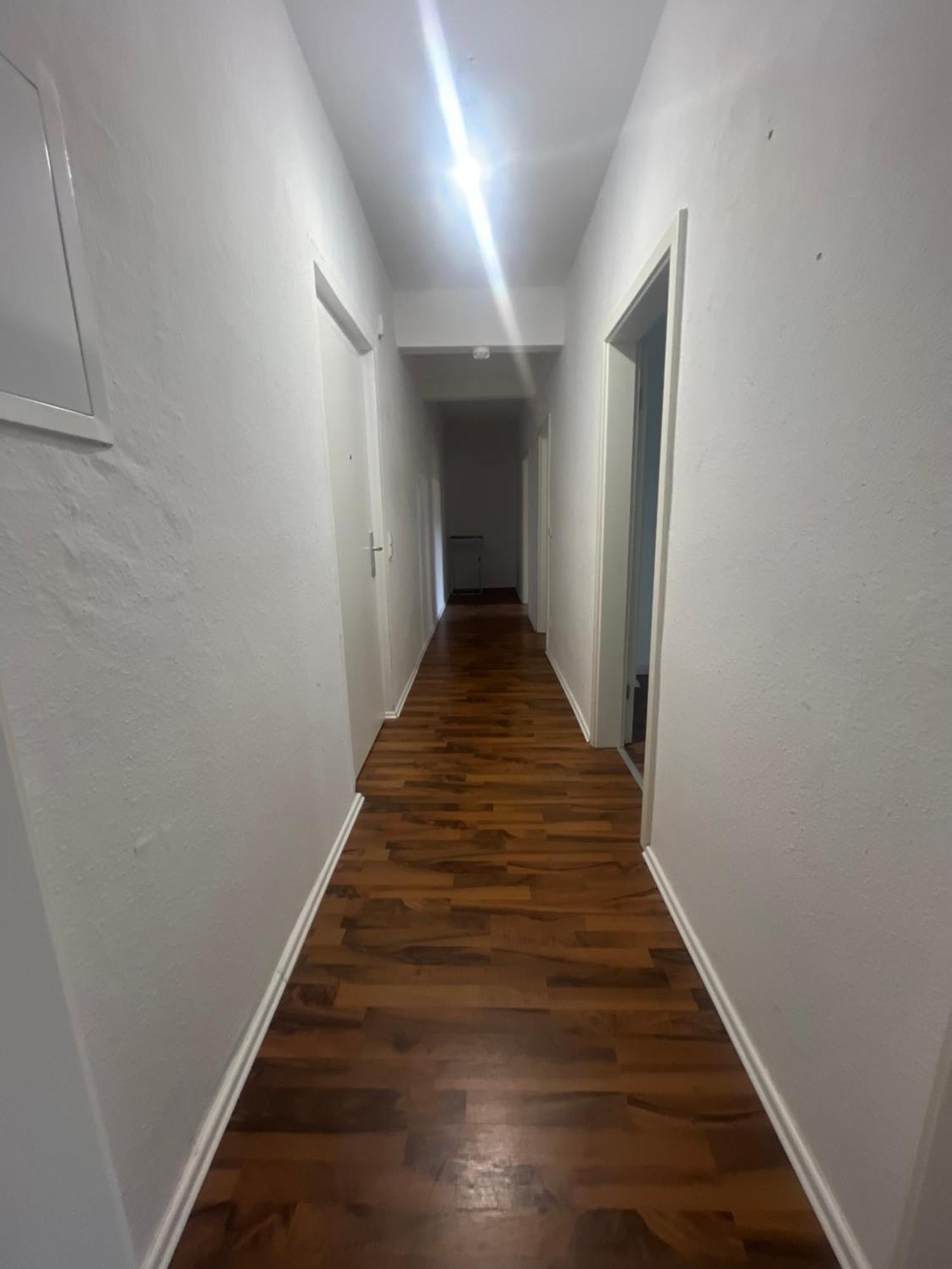 Schoene In Apartment